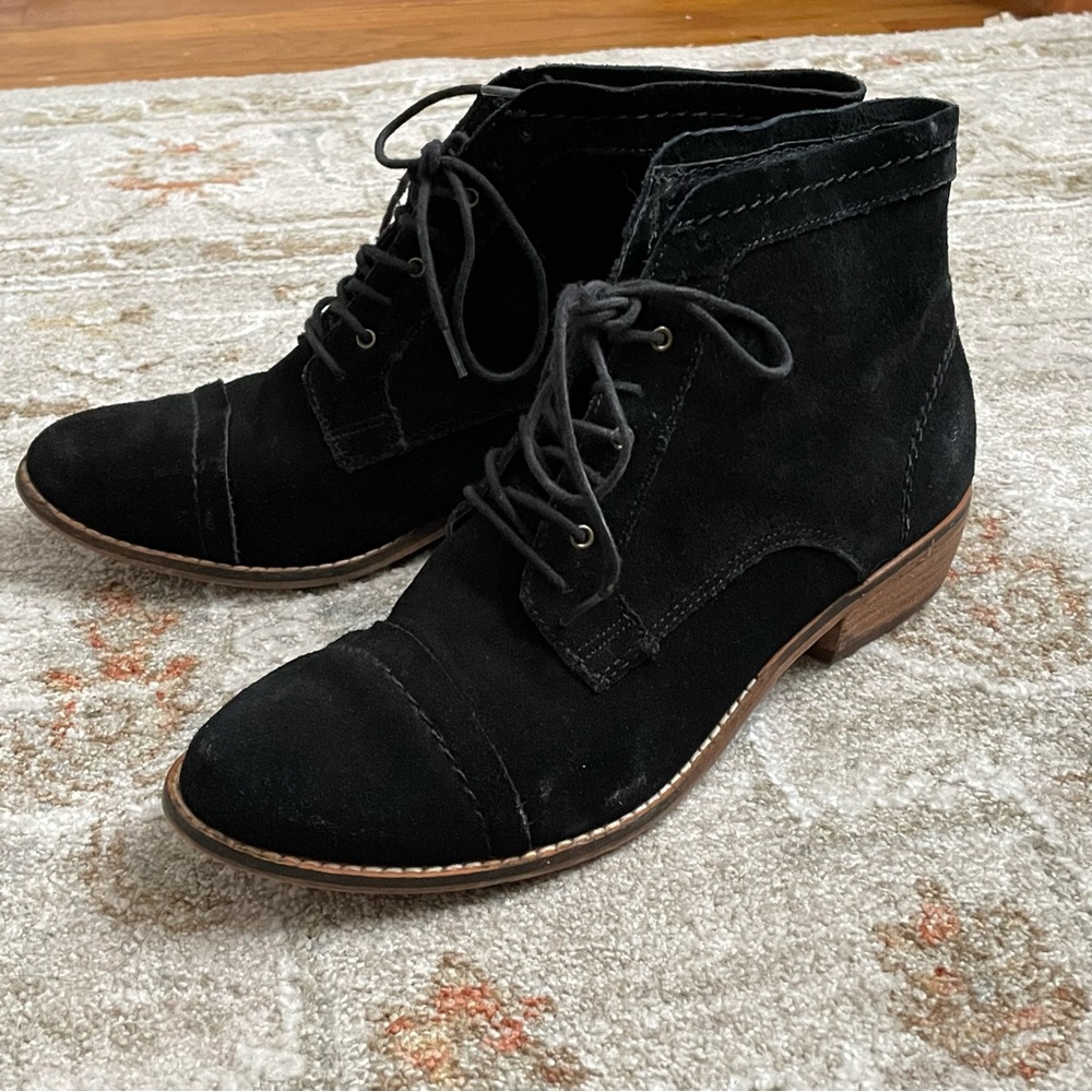Dolce Vita Lace-Up Suede Boots Sz 7.5